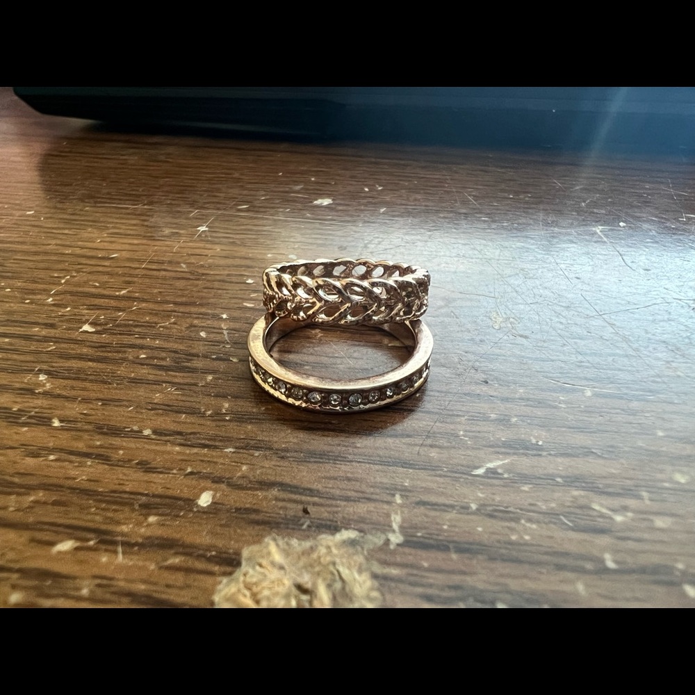 Set of two rings — size 7/8